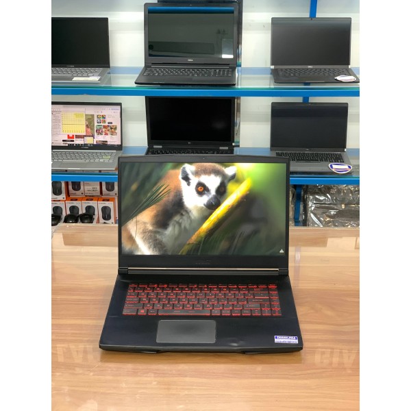 Ảnh Laptop từ các góc nhìn khác nhau