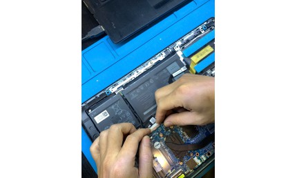Thay Pin Laptop giá rẻ tại Đà Nẵng