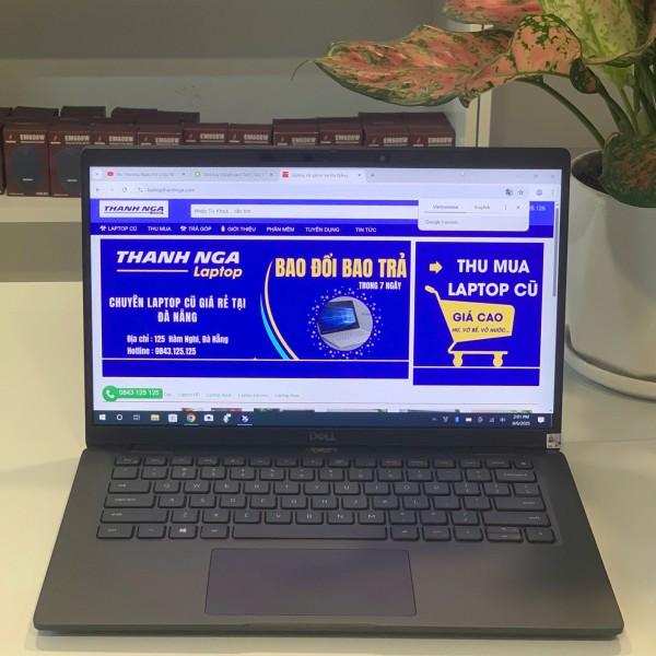Ảnh Laptop từ các góc nhìn khác nhau
