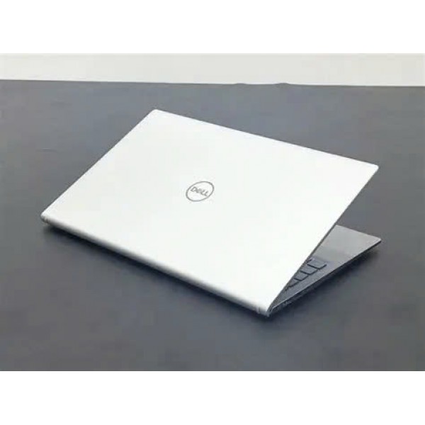 Ảnh Laptop từ các góc nhìn khác nhau