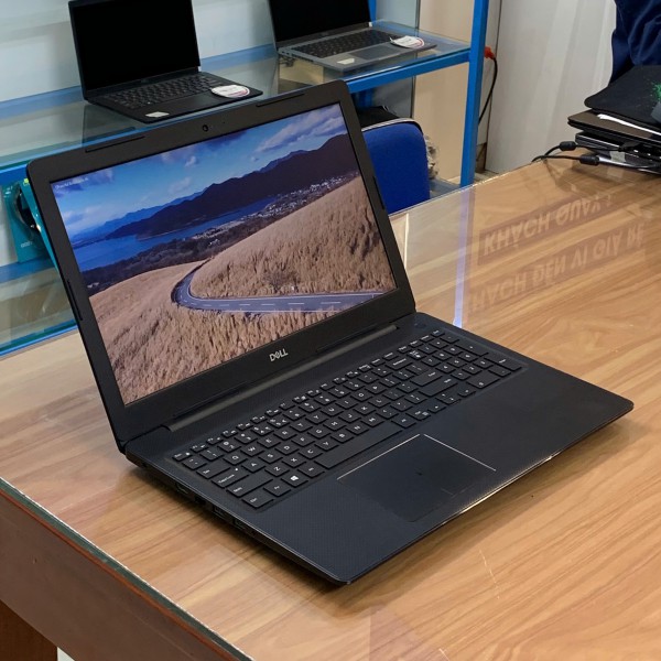 Ảnh Laptop từ các góc nhìn khác nhau