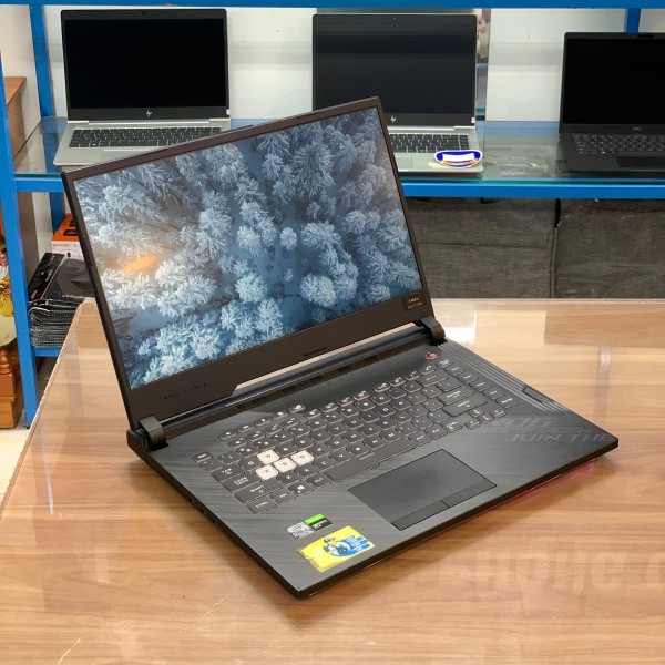Ảnh Laptop từ các góc nhìn khác nhau